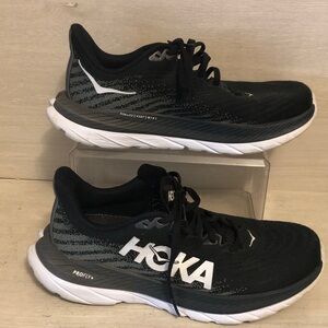 Hoka Mach 5 Athletic Running Shoes Women's Size 7B Black w White PROFLY+ READ